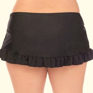 NEW $52 Boutique + Swim plus size black ruffle hem bikini swim skirt bottom NWT